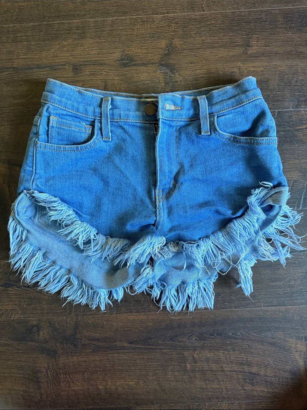 Vibrant Light Blue Denim Label Detail